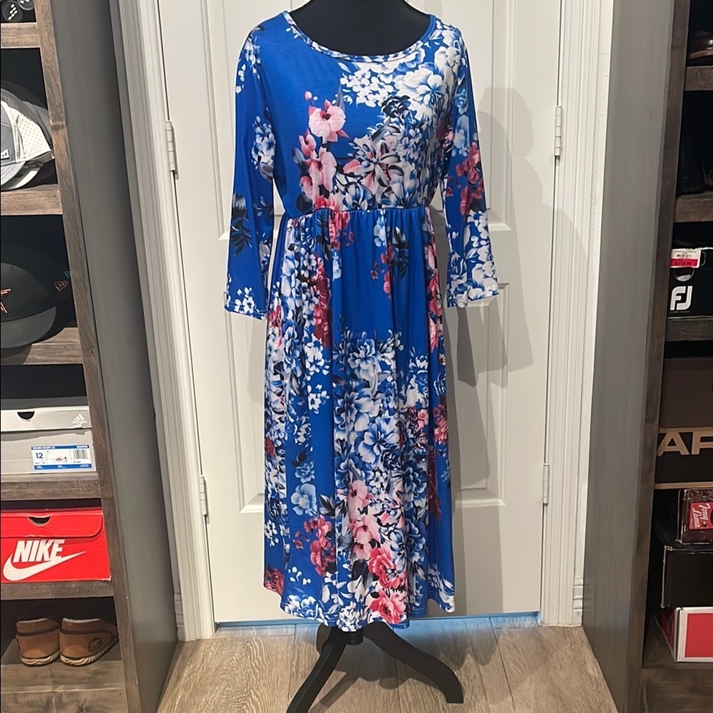Blue and Pink Casual Sundress with Bell Sleeves